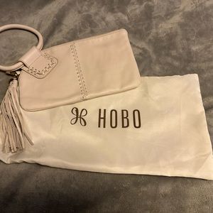 Hobo leather tassel Sable wristlet in like new condition.